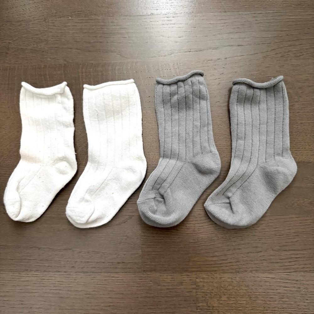 Slouchy toddler ankle socks